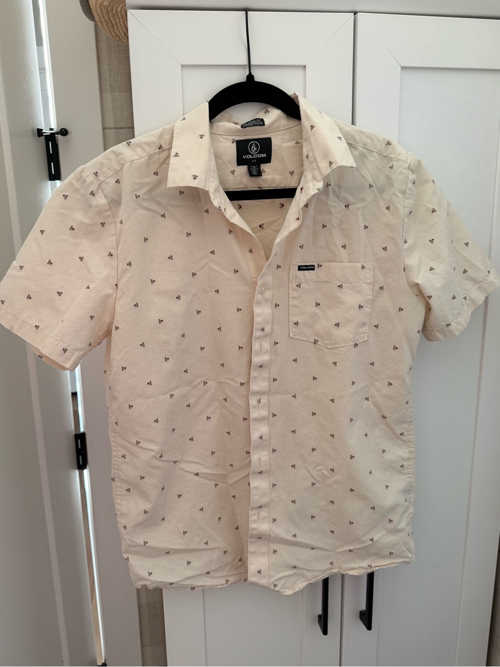 Volcom Men's Short Sleeve Button-Up Shirt - Cream with Tiny Black Print